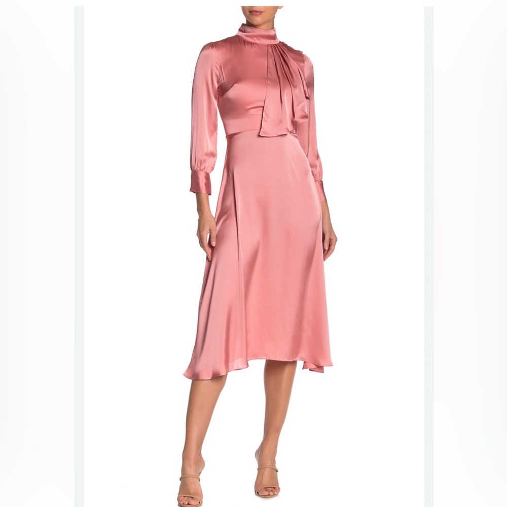 #593 The Limited Blush Satin Long Sleeve Dress size 8 NWT